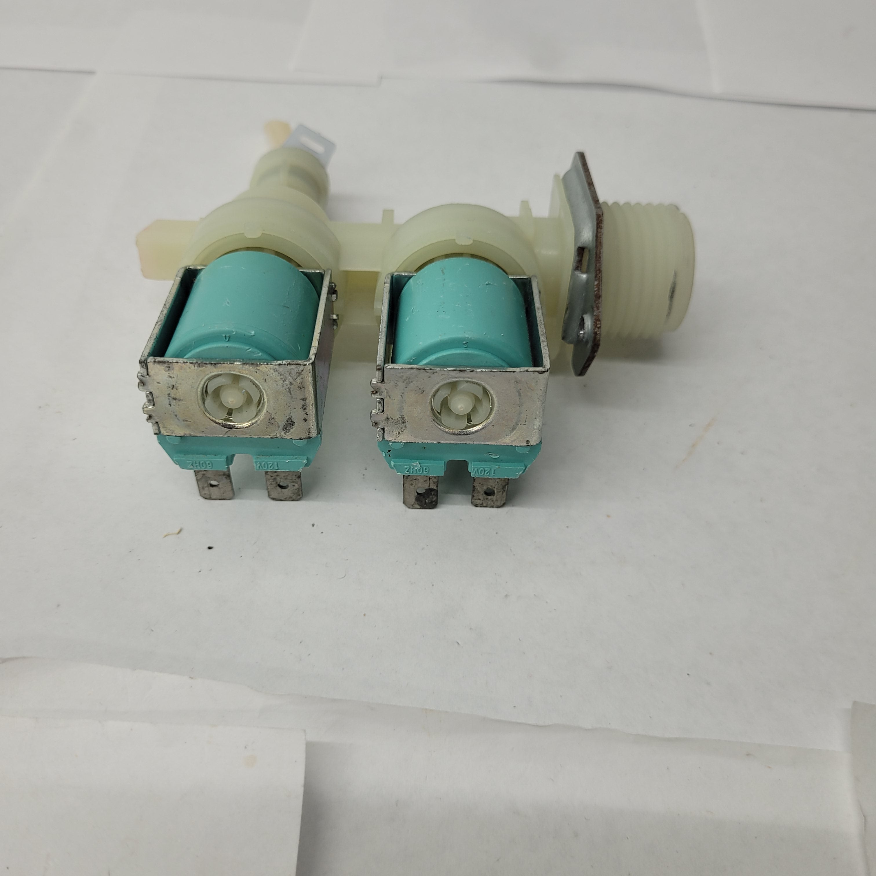 Samsung Steam Dryer Water Inlet Valve DC62-30042A Samsung Steam Dryer Water Inlet Valve DC62-30042A